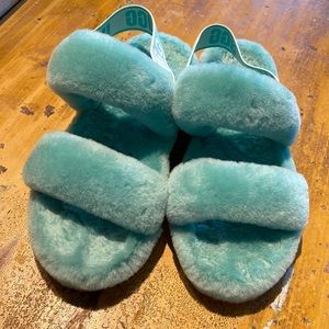 Authentic EUC UGG slippers size 8 aqua